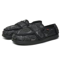 Women's Widened Adjustable Fat Wide And Swollen Hallux Valgus Cloth Shoes (Option: Black Leaf Pattern-42)